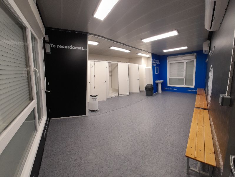 Panorámica interior de un módulo para evento deportivo